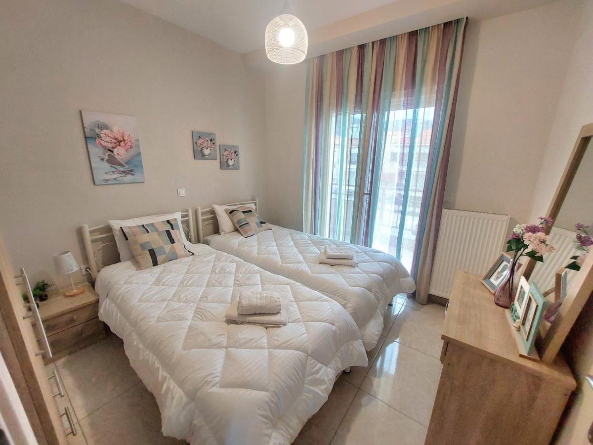 Myrsini'S Sea View Apartment Néa Péramos Exteriör bild